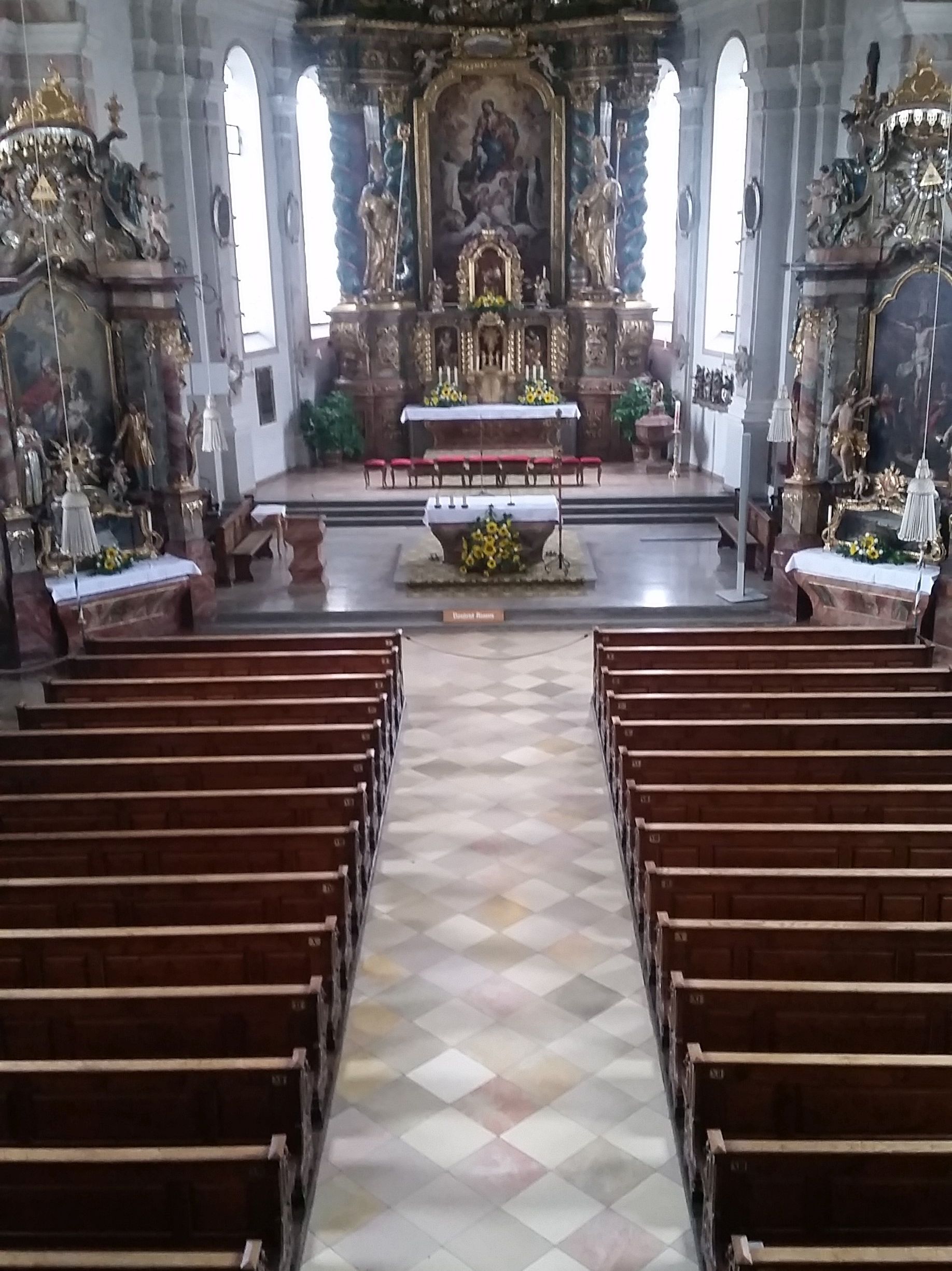 Kath. Kirche Halfing - Fußbodenbehandlung von Heinz Steinmeyer